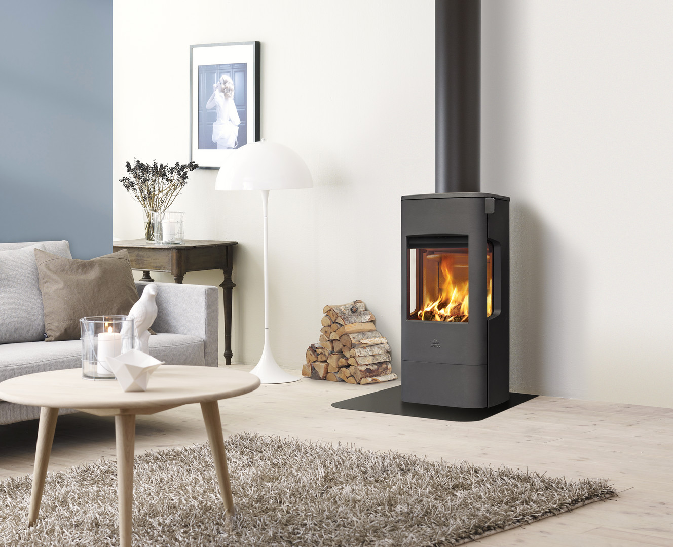 Печь - камин JOTUL F 233 - 1min