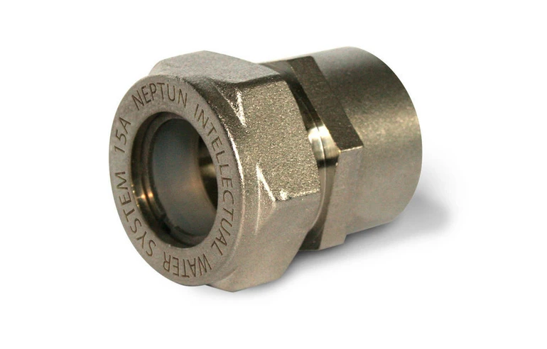 Муфта латунная IWS (F) 15 х 1/2" EF внутренняя резьба